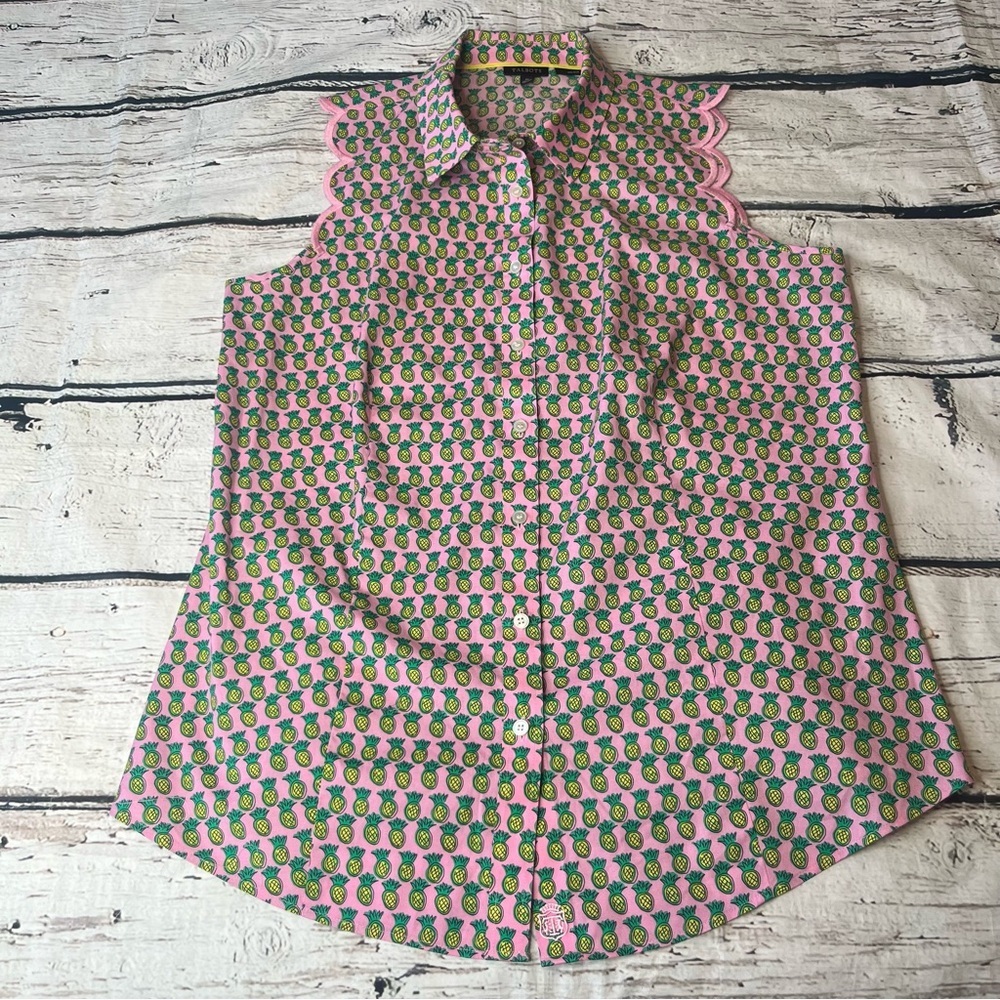 Talbots No-Iron Scalloped Edge Pineapple Print Sleeveless Blouse Size 10